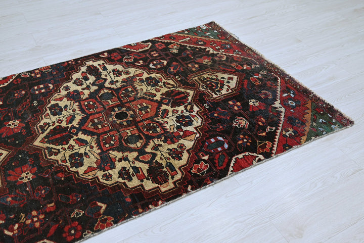 black Medium rug 3' 6" x 7' 7"