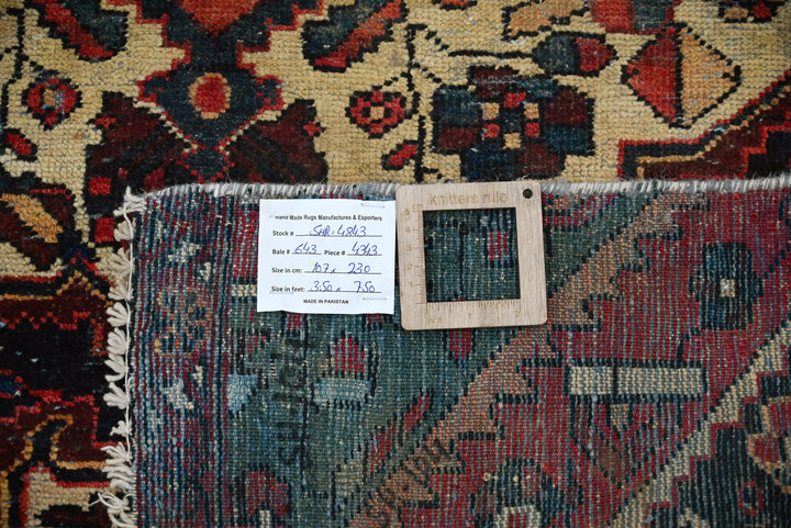 black Medium rug 3' 6" x 7' 7"
