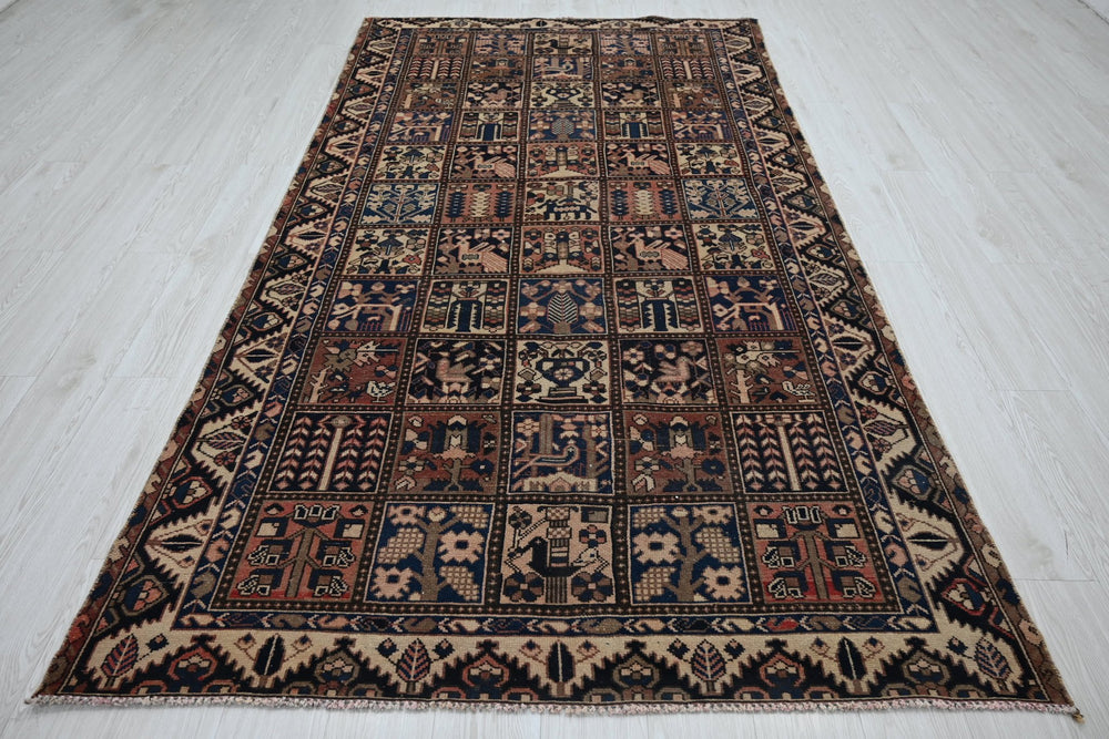 brown Medium rug 4' 10" x 9' 2"