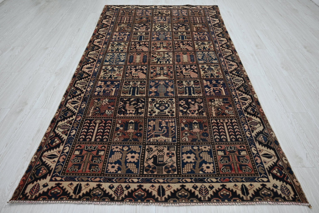 brown Medium rug 4' 10" x 9' 2"