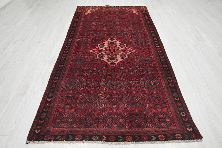 red Medium rug 4' 2" x 8' 8"