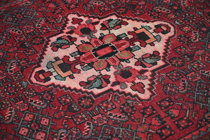 red Medium rug 4' 2" x 8' 8"