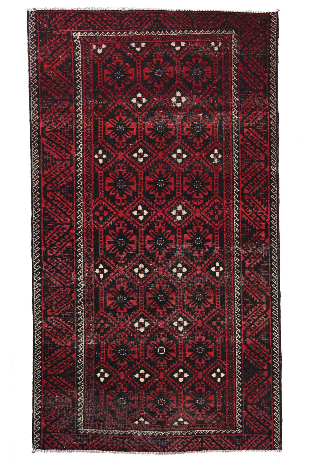 red Medium rug 3' 9" x 6' 11"