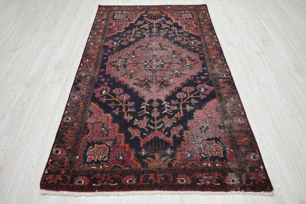 blue Medium rug 3' 9" x 6' 7"