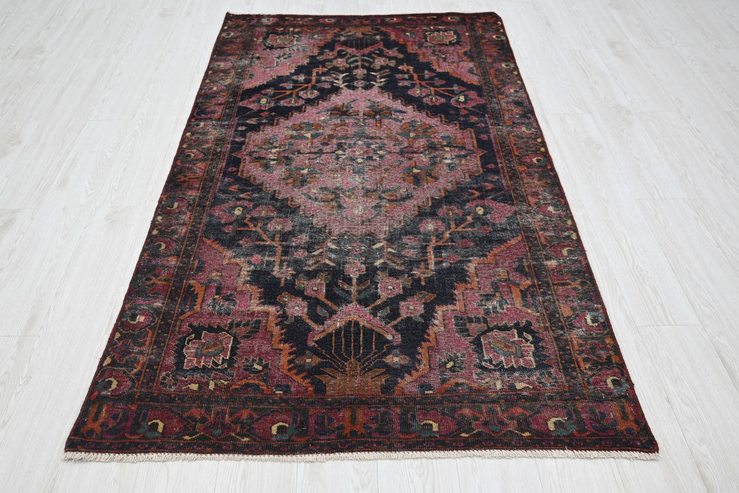 blue Medium rug 3' 9" x 6' 7"
