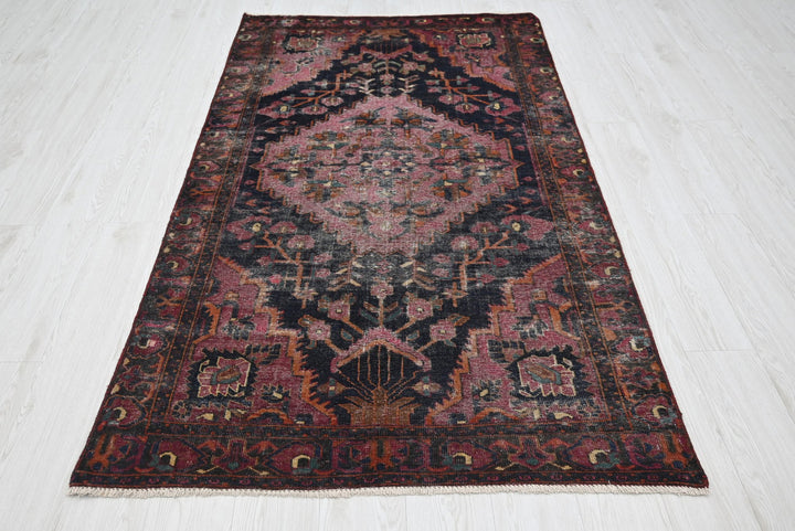 blue Medium rug 3' 9" x 6' 7"