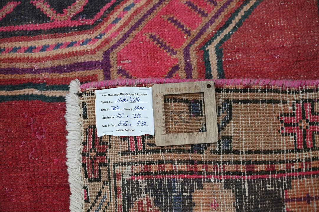 red Runner rug 3' 9" x 9' 6"