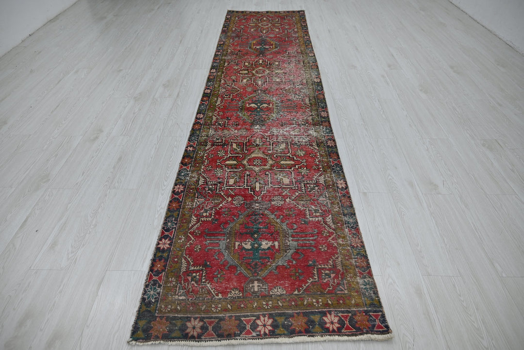 red Runner rug 2' 9" x 11' 7"