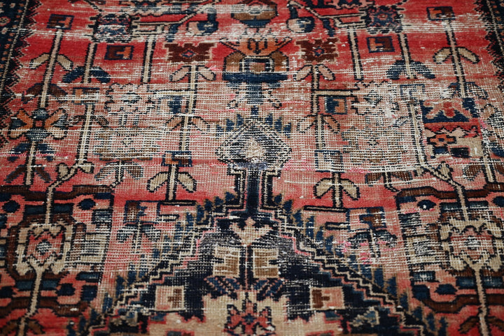 red Medium rug 4' 4" x 7' 8"