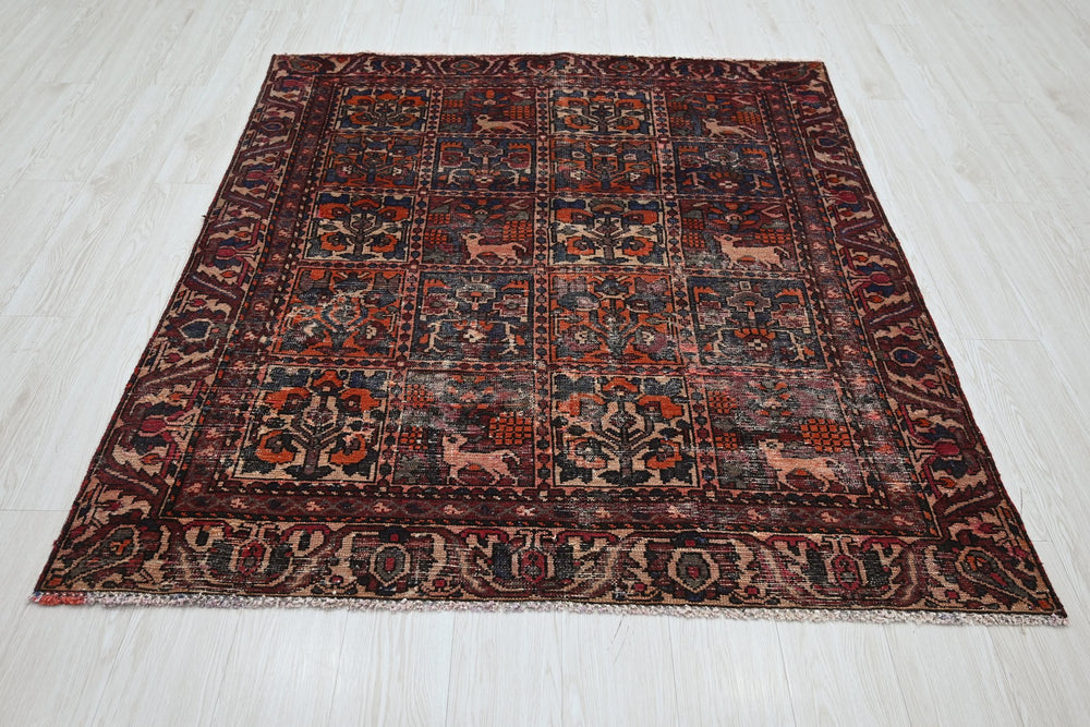 brown Medium rug 4' 10" x 5' 7"