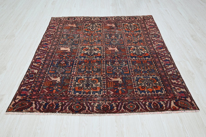 brown Medium rug 4' 10" x 5' 7"