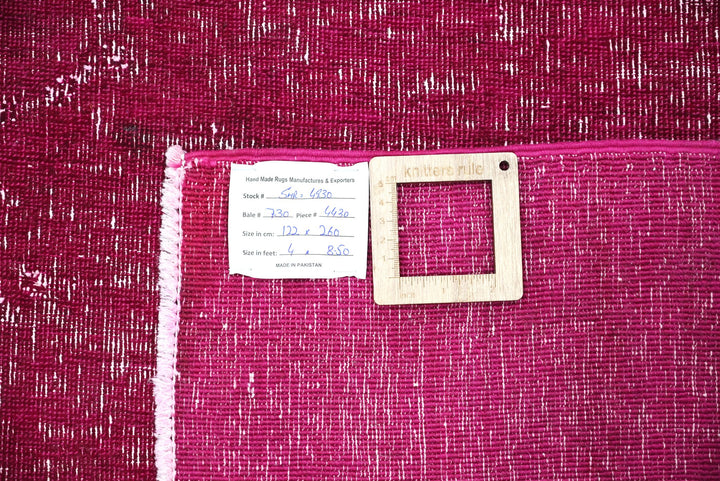 pink Medium rug 4' 0" x 8' 6"