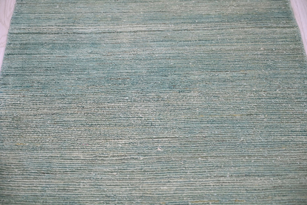 green Runner rug 2' 6" x 9' 8"