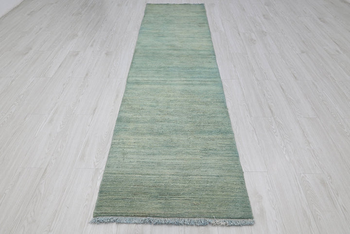 green Runner rug 2' 6" x 9' 8"