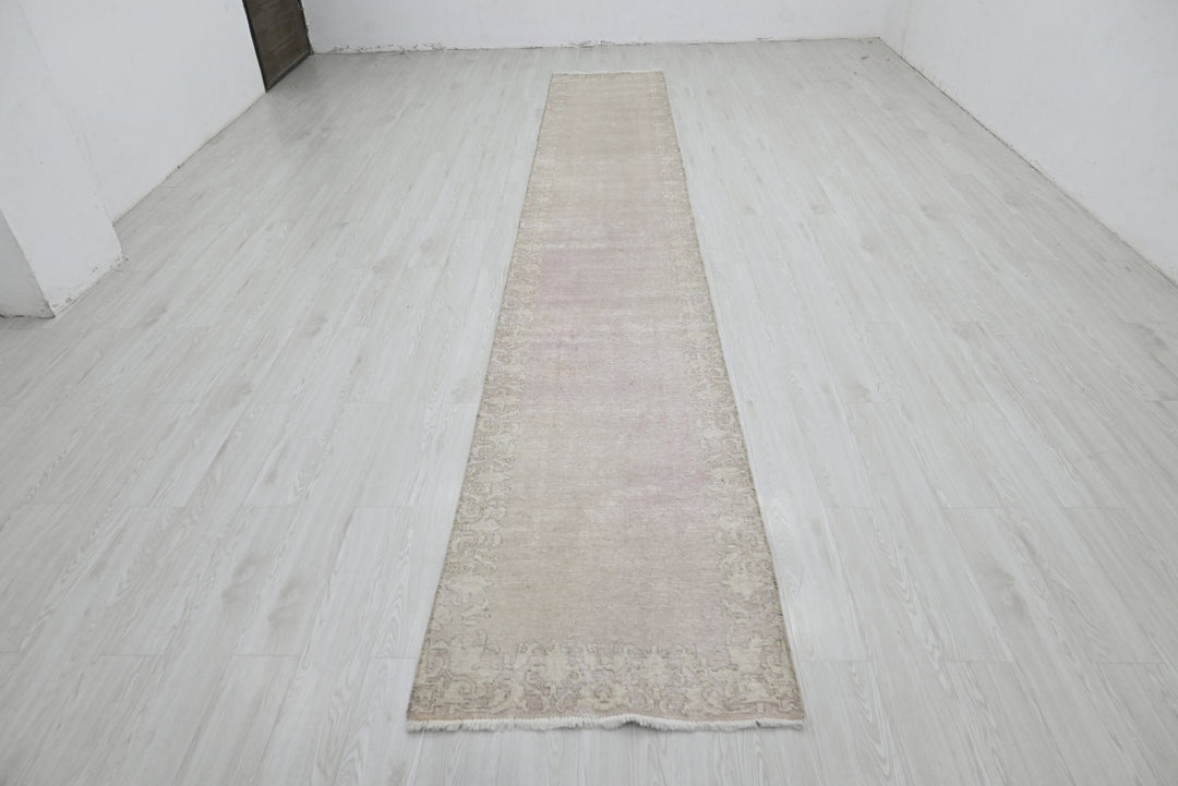 brown Runner rug 2' 6" x 15' 9"