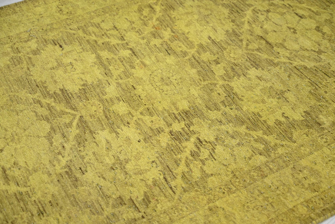 yellow Medium rug 3' 6" x 9' 3"