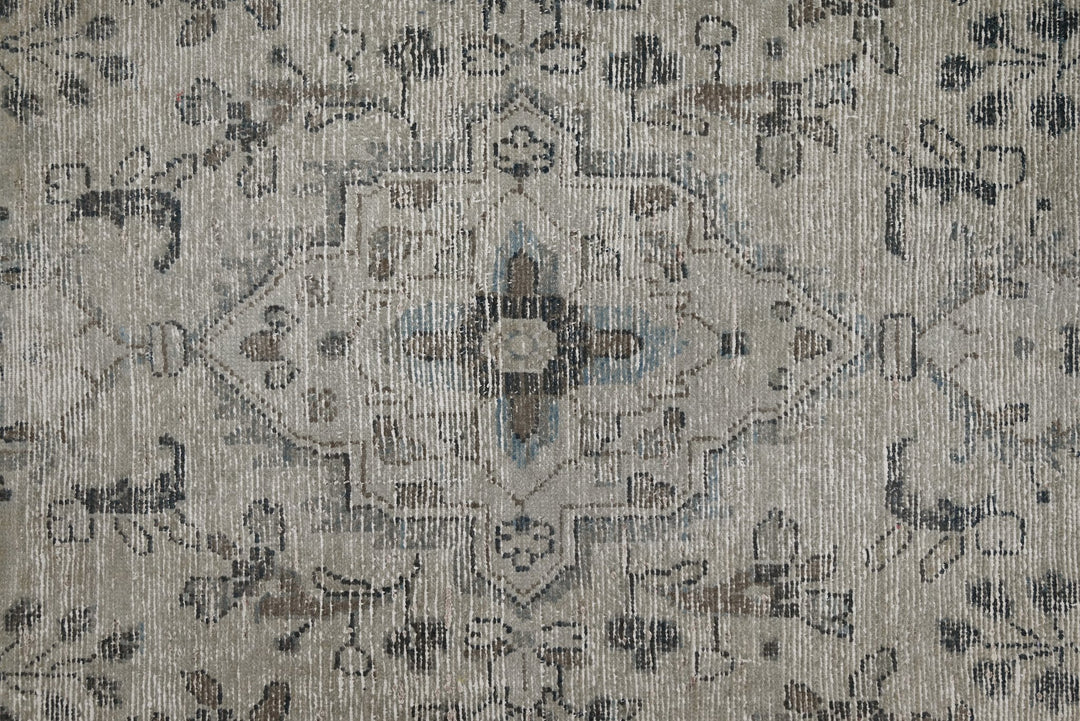 brown Runner rug 3' 5" x 9' 6"