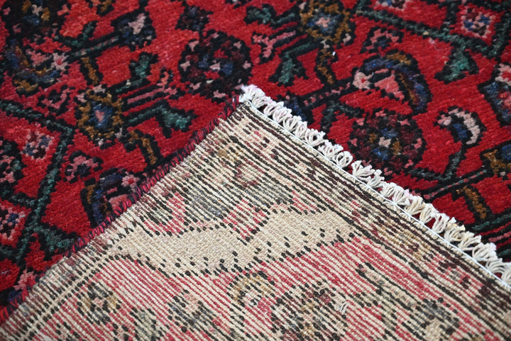 red Runner rug 2' 0" x 6' 0"