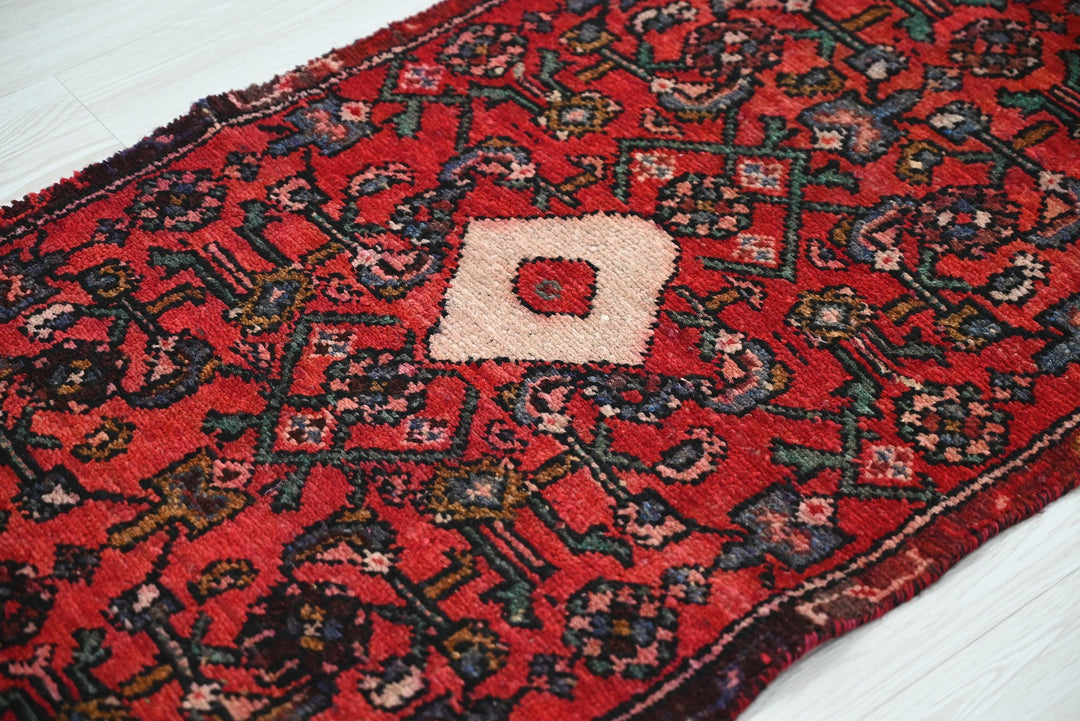 red Runner rug 2' 0" x 6' 0"