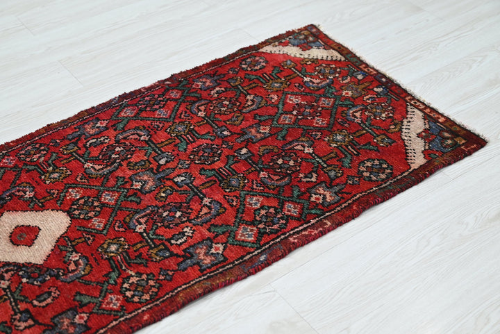 red Runner rug 2' 0" x 6' 0"
