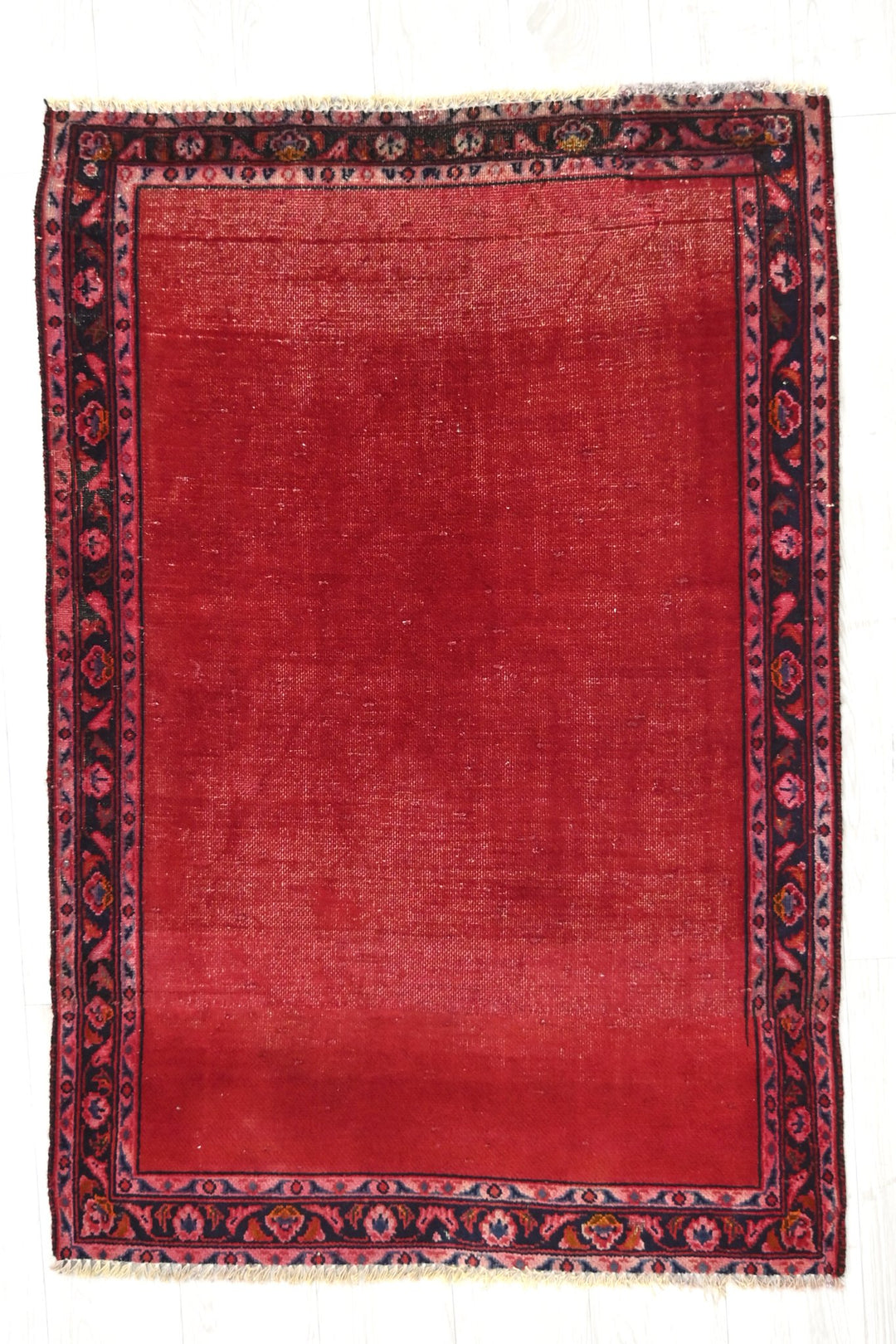 red Accent rug 2' 10" x 4' 1"