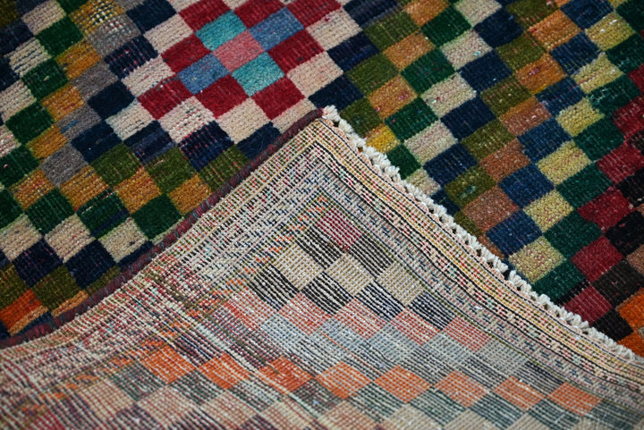 blue Accent rug 3' 8" x 4' 8"