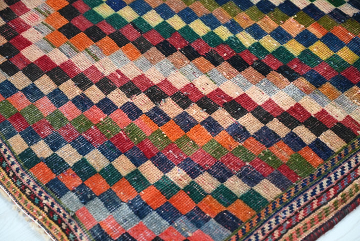 blue Accent rug 3' 8" x 4' 8"