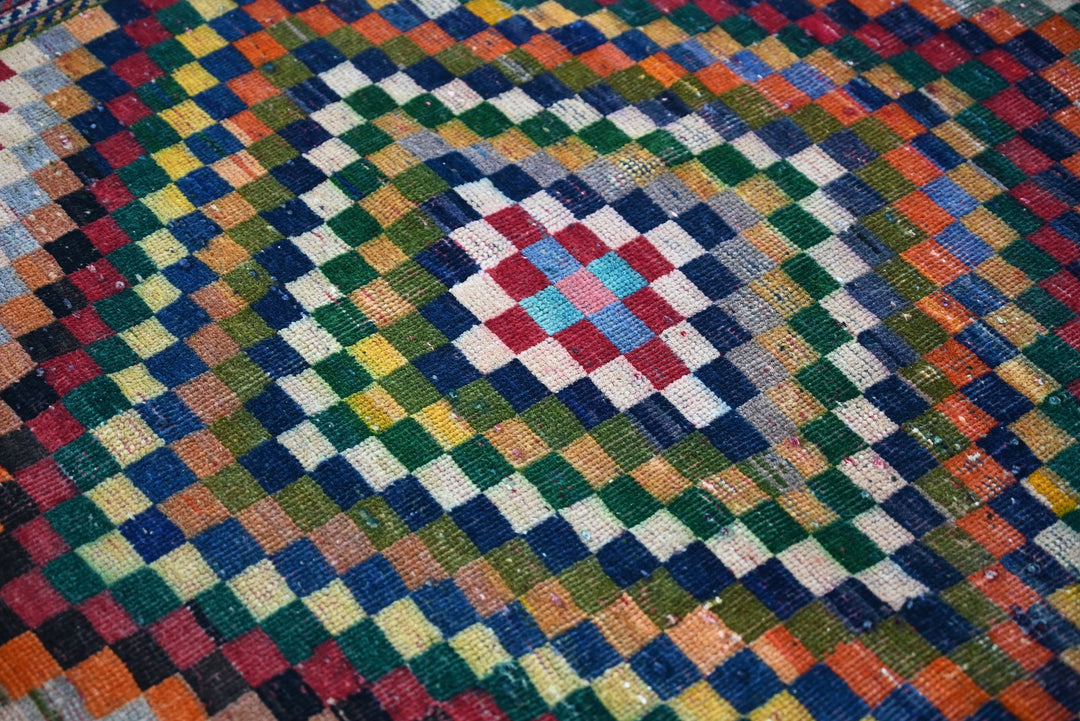blue Accent rug 3' 8" x 4' 8"