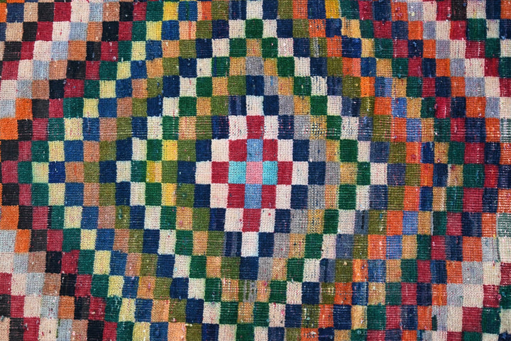 blue Accent rug 3' 8" x 4' 8"