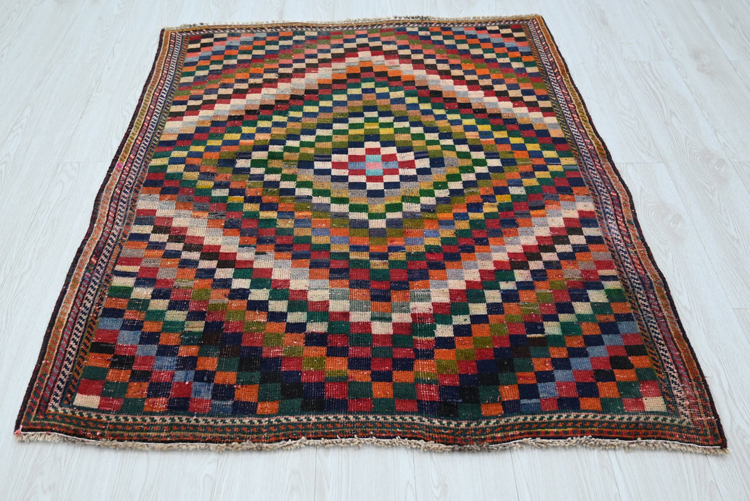 blue Accent rug 3' 8" x 4' 8"
