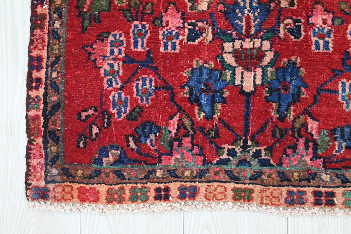 red Runner rug 2' 1" x 4' 7"