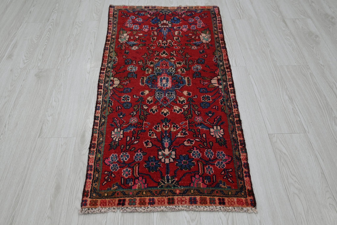 red Runner rug 2' 1" x 4' 7"