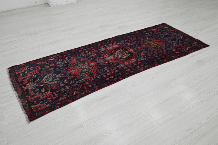 blue Runner rug 2' 4" x 6' 7"