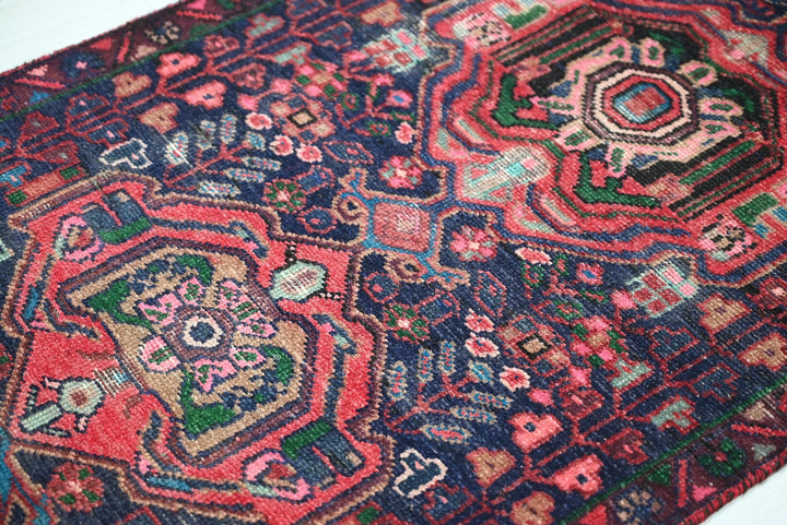 blue Runner rug 2' 4" x 6' 7"