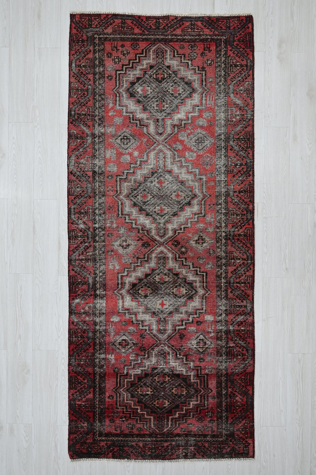 red Medium rug 3' 7" x 8' 10"