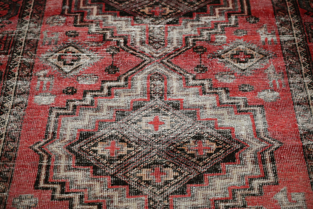 red Medium rug 3' 7" x 8' 10"