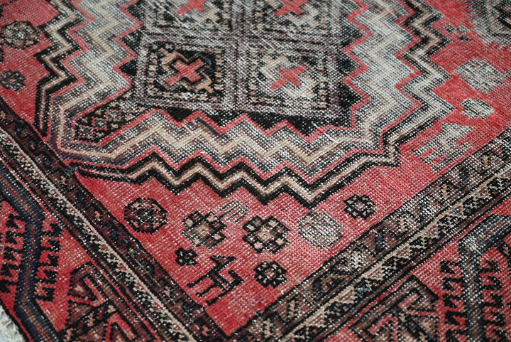 red Medium rug 3' 7" x 8' 10"