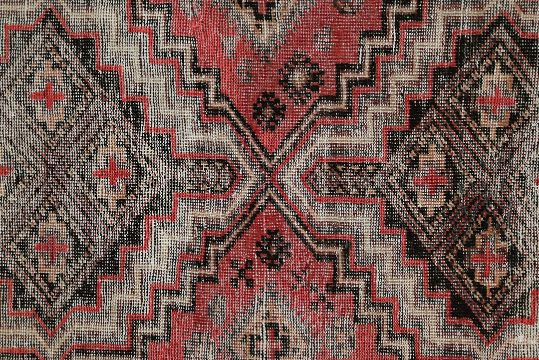 red Medium rug 3' 7" x 8' 10"