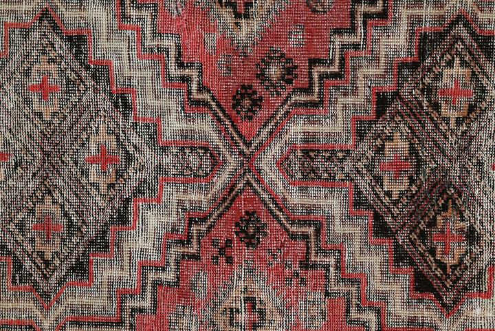 red Medium rug 3' 7" x 8' 10"