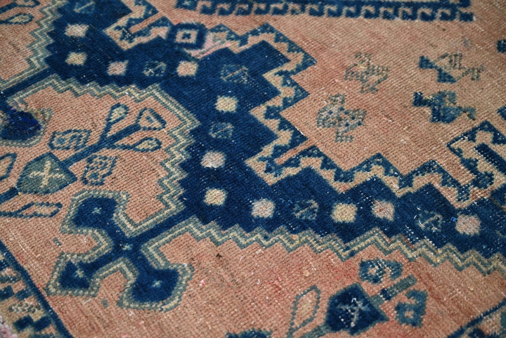 orange Accent rug 4' 2" x 6' 5"