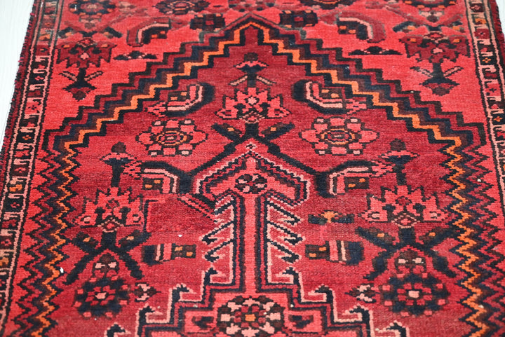 red Runner rug 2' 4" x 6' 0"