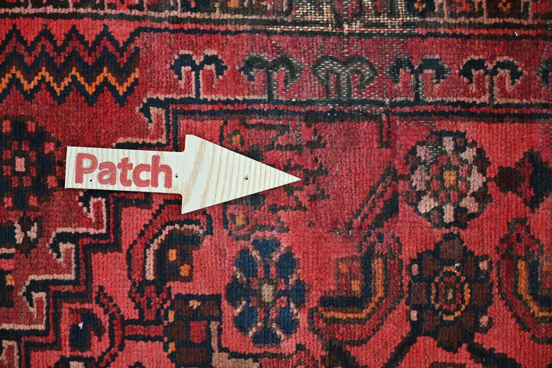 red Runner rug 2' 4" x 6' 0"