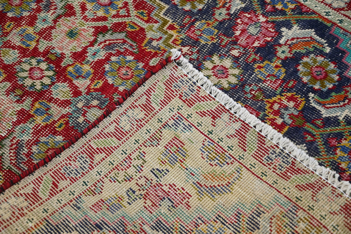 blue Accent rug 3' 1" x 4' 7"