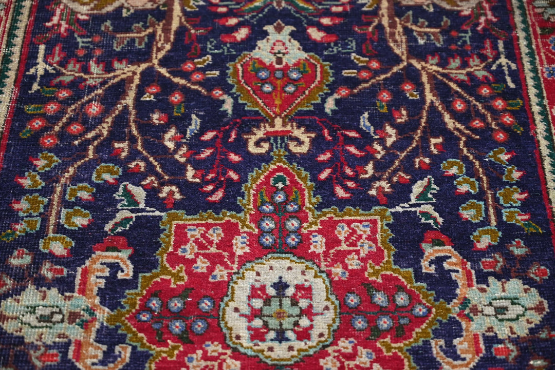 blue Accent rug 3' 0" x 4' 8"