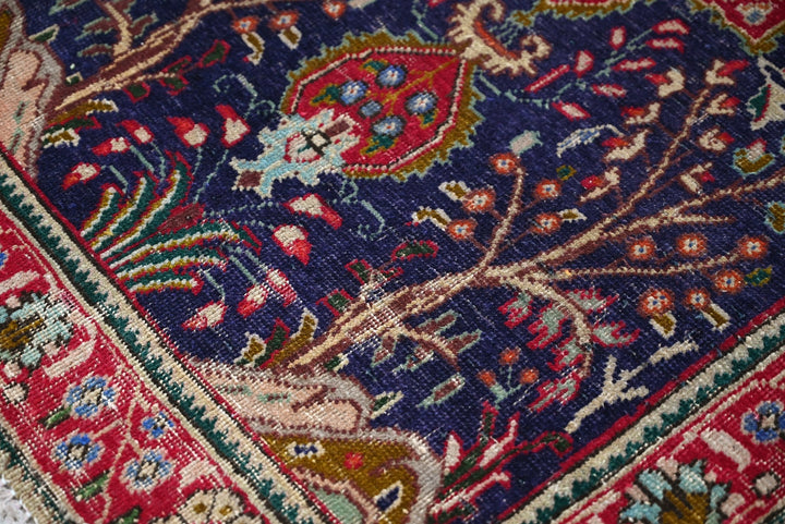 blue Accent rug 3' 0" x 4' 8"