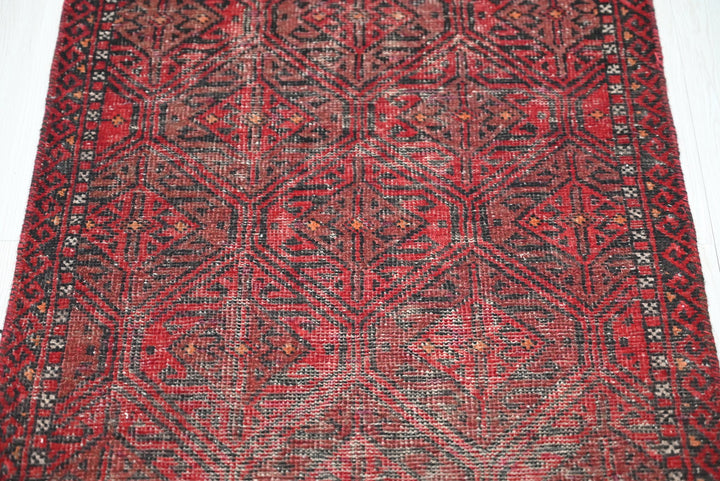 red Runner rug 2' 0" x 6' 2"