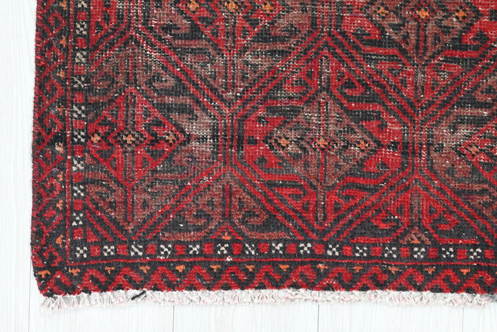 red Runner rug 2' 0" x 6' 2"