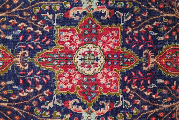 blue Accent rug 3' 0" x 4' 7"