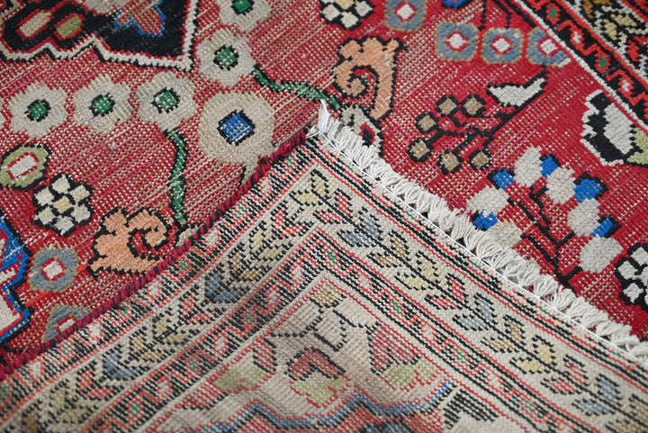 red Runner rug 2' 5" x 4' 10"