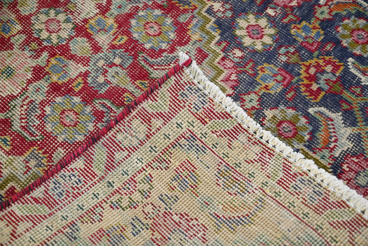 blue Accent rug 3' 1" x 4' 5"